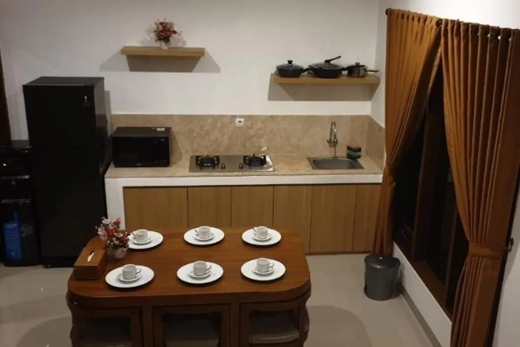 Al Mare Villa, New 3Br Modern Comfy Villa, Private Pool Seminyak Villa